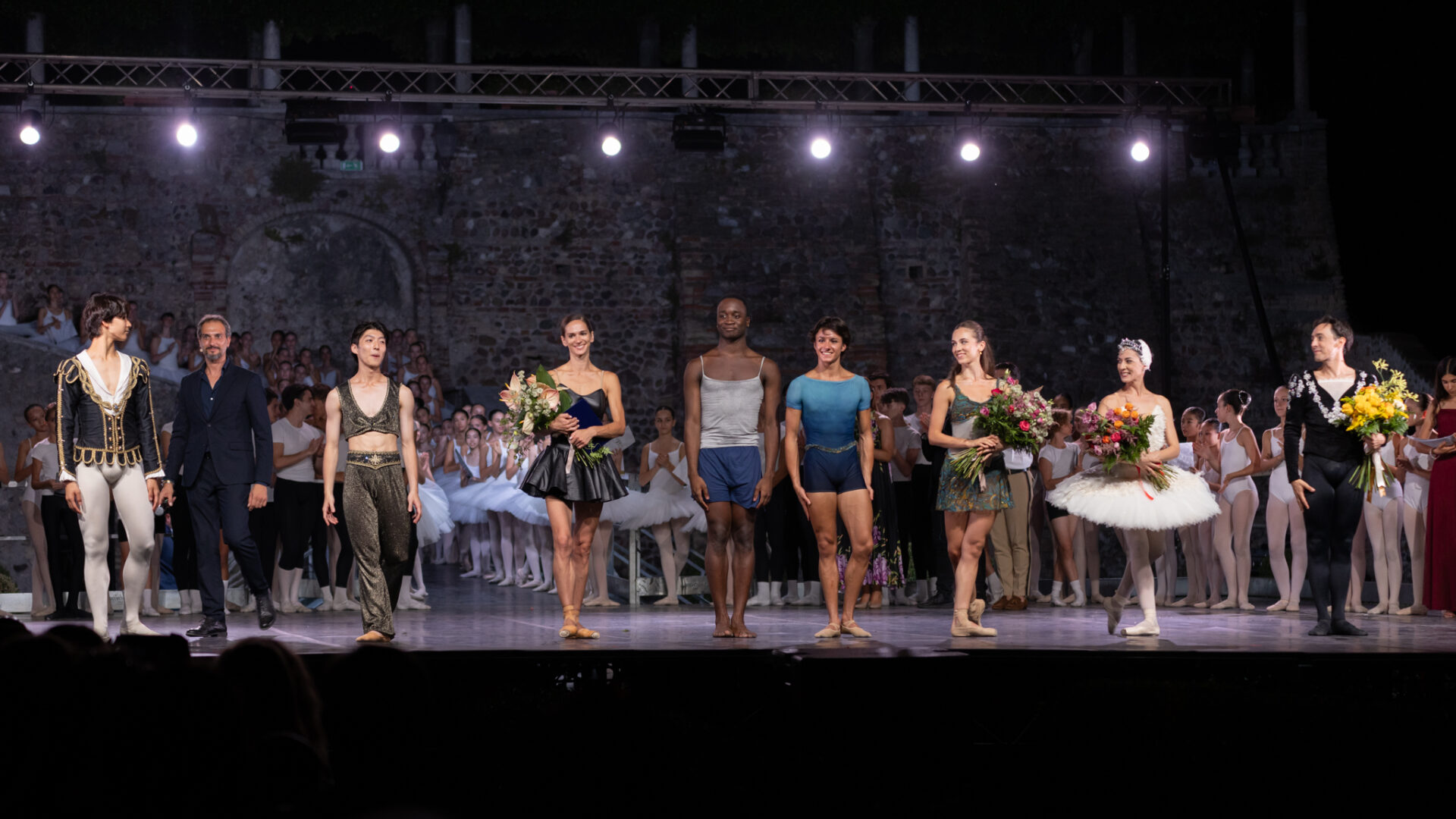 ballerini galà di danza scattata da chaoslab srl di castiglione per l'internation summer school di volta mantovana