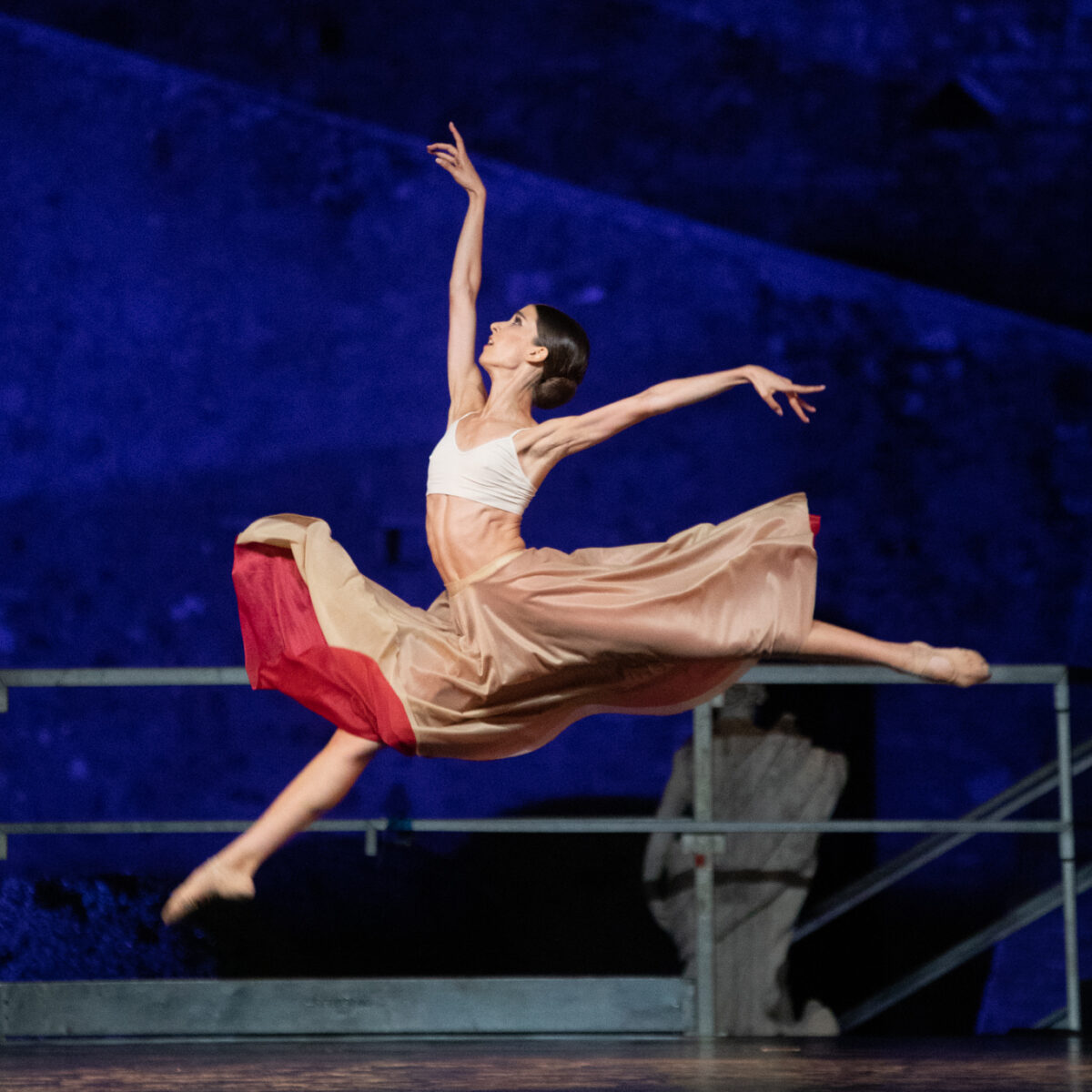 ballerina galà di danza scattata da chaoslab srl di castiglione per l'internation summer school di volta mantovana